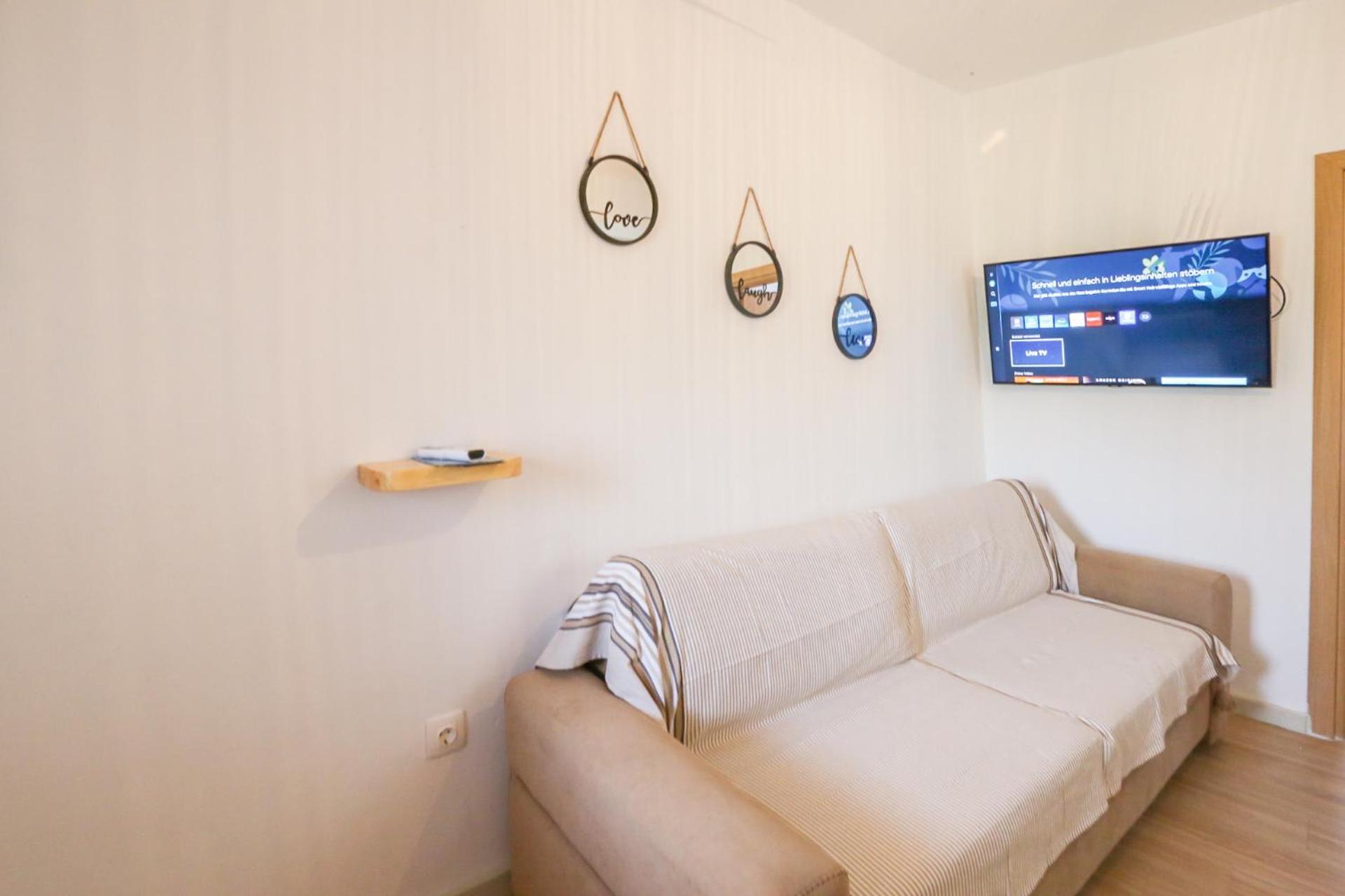 Village View Apartments Himare Exterior foto